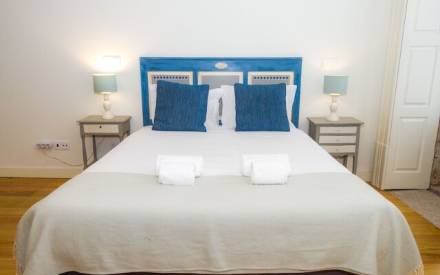 Liiiving - Historic Clérigos Studio - 2F