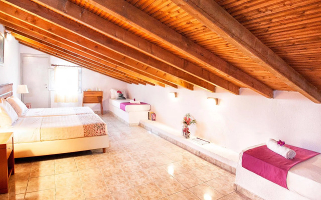 Nimfi Hotel