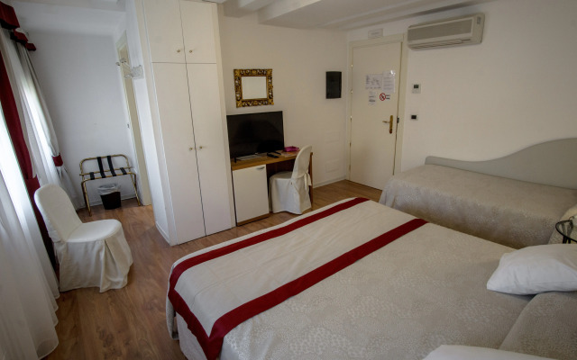 Hotel Antigo Trovatore