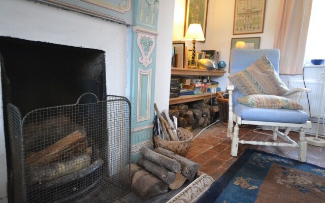 Downgate Villa, Petersfield 489346