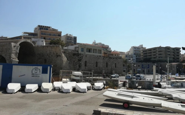 Luxury Apts Heraklion Center
