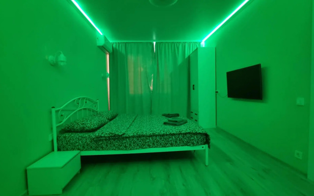 Апартаменты на Солнечном Бульваре 18