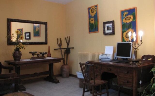 Hostal Huartearena