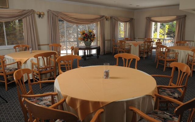 Regency Suites Boutique Hotel