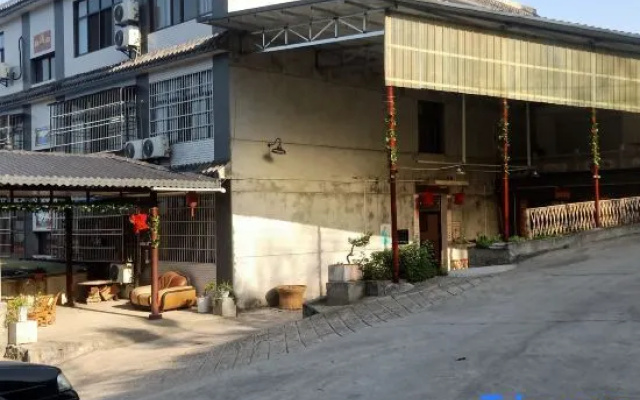 Luotianyu Bamboo Mountain Villa