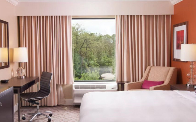 Delta Hotels by Marriott Orlando Lake Buena Vista