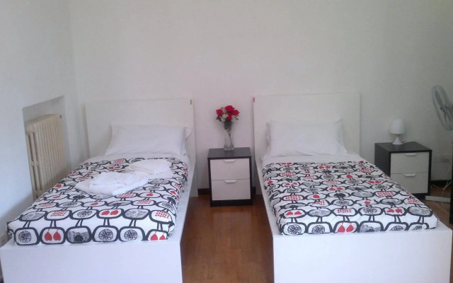 Venice Bangla Guest House