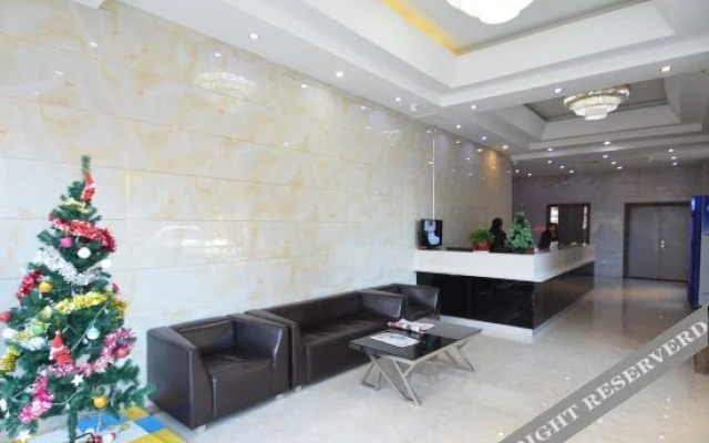 Baiji Hotel (Zhengzhou Erqi Square David City Branch)