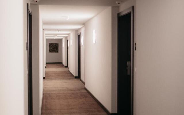 IIP Apartments - Self Check In
