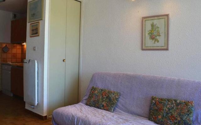 Appartement Port Camargue, 1 Pièce, 5 Personnes - Fr-1-250-78