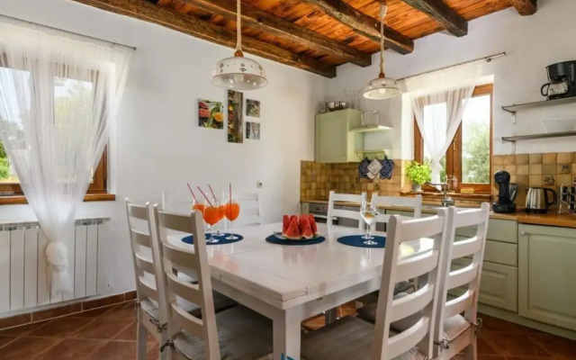 Villa Amani Comfortable Holiday Residence