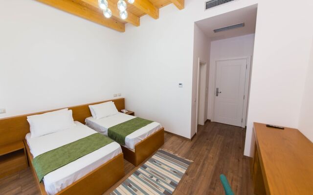 Alban Eco Hotel