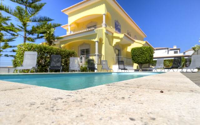 Villas2go2 Menir