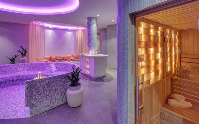 Valamar Collection Isabella Island Resort