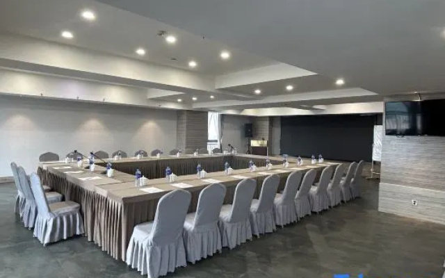 Yishang Oriental Hotel （Gardening Mountain Science and Technology Park) – Business – Mianyang