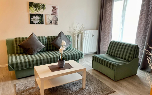 Happy Living Apartments