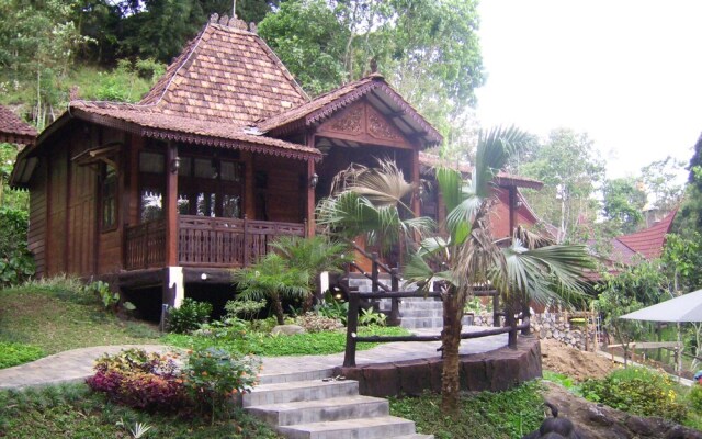 Green Valley Resort Bandungan