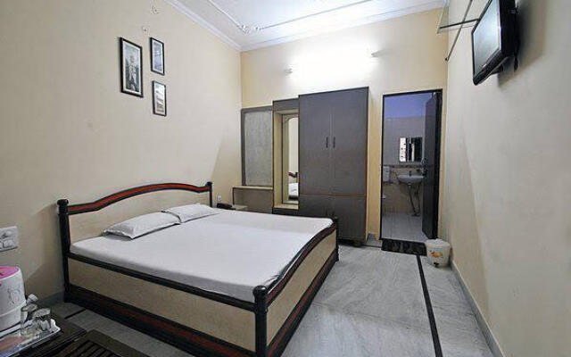 Collection O 7238 Hotel Mansarovar Palace