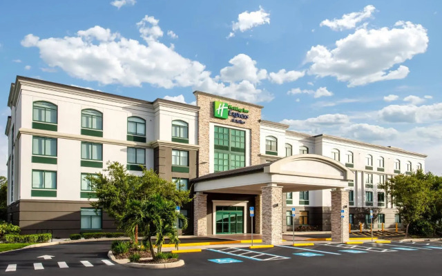 Holiday Inn Express & Suites Bradenton East-Lakewood Ranch by IHG