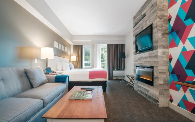 Summit Lodge Boutique Hotel