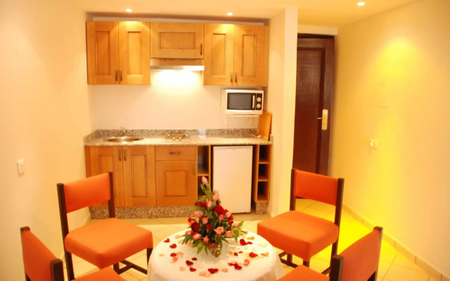 New Farah Hotel