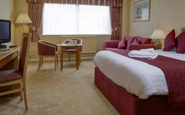 Tiverton Hotel Lounge & Venue