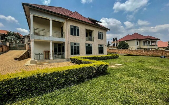 Captivating 7-bed House in Kigali, Rwanda