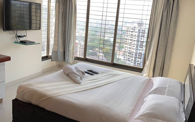 Sea View Room With Reasonable Price In Parel