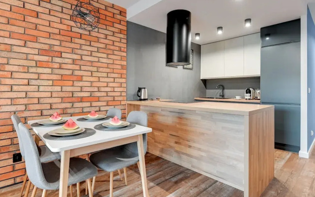 Boutique Residence - Old Town Riverside
