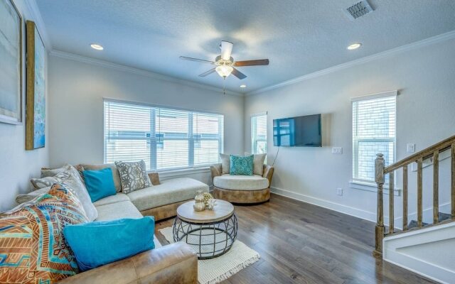 Beach Escape Four - Luxury Townhome