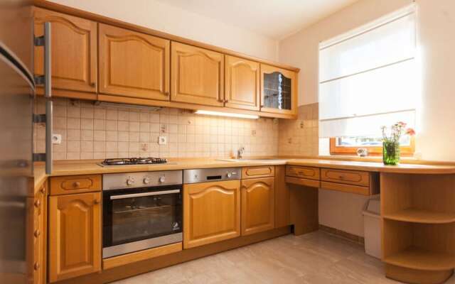 Villa Rosy Comfortable Holiday Residence