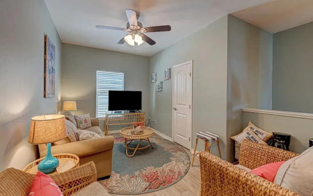 M & S Turtle Cove by Silver Sands Vacation Rentals