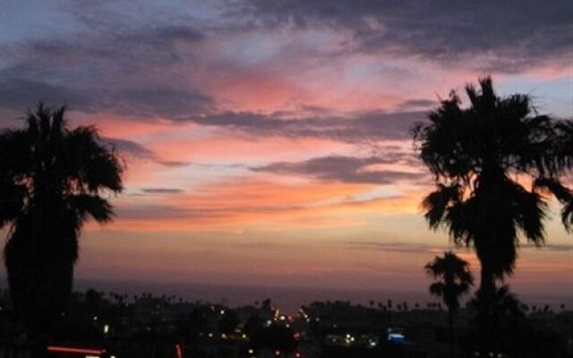Palos Verdes Inn