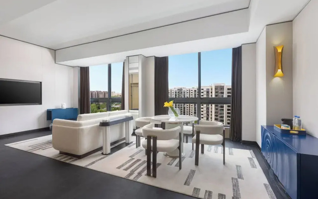 voco Suites Shanghai Hongqiao CBD by IHG
