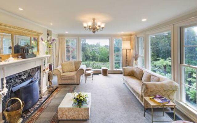 Greenmantle Estate Hotel