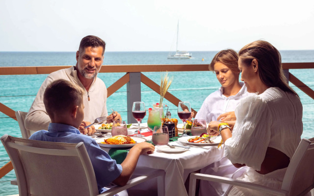 Sonesta Maho Beach All Inclusive Resort Casino & Spa