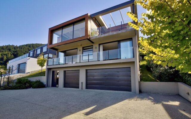 Villa on Saint Marks