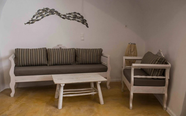 The Grand Cave House