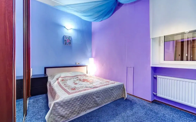 Rinaldi at Moskovsky 18