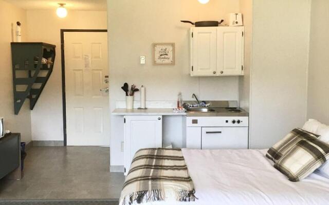 Christina Lake Village Resort