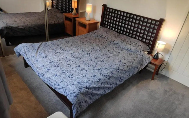 Lovely 2BD Flat in Picturesque Limekilns Fife
