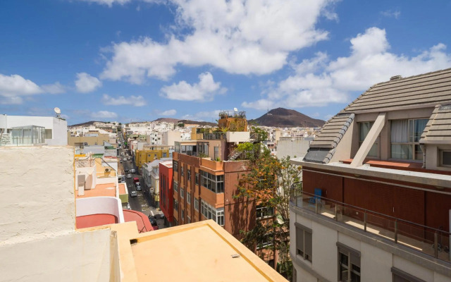 Penthouse Terrace city-sea view by CanariasGeytaway