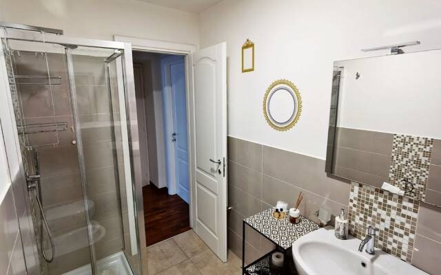 Artistic Charming House