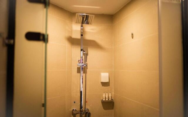 Lavande Hotel Shenzhen North Station Bantian Subway Station