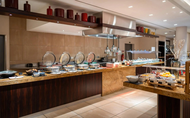 Mövenpick Hotel Geneva