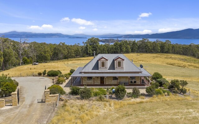 Manfield Country Bruny Island