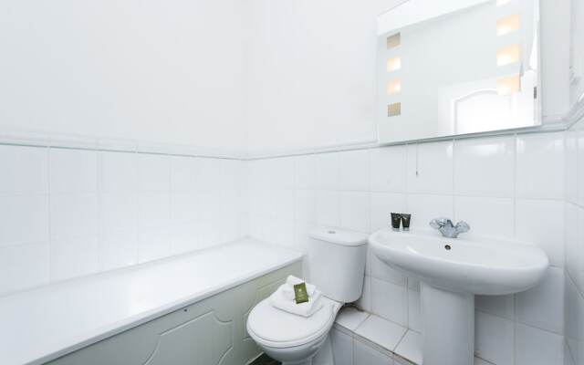 Central 2BR Family Home near Tower Bridge