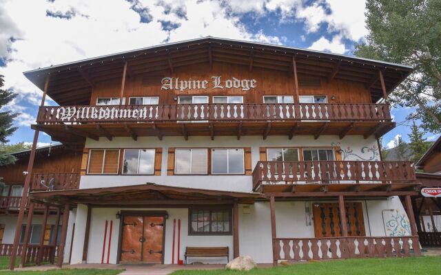 Alpine Lodge