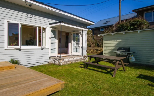 Incredible Bay Views - Kaiteriteri Bach
