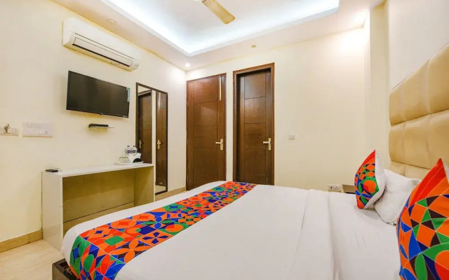 Fabhotel Ak Villa